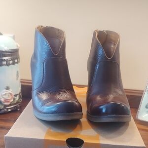 Elegant Brown Leather Ankle Boots